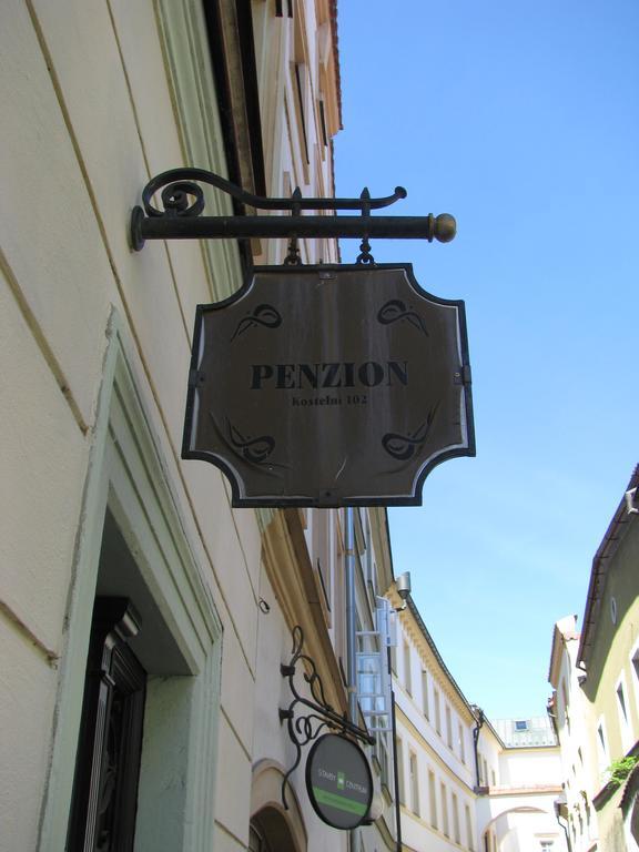 Penzion 102 Pardubice Ngoại thất bức ảnh